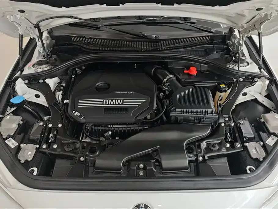 BMW 1 Series 2022 из CN, фото 10