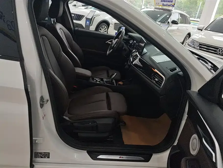 BMW 1 Series 2022 из CN, фото 8