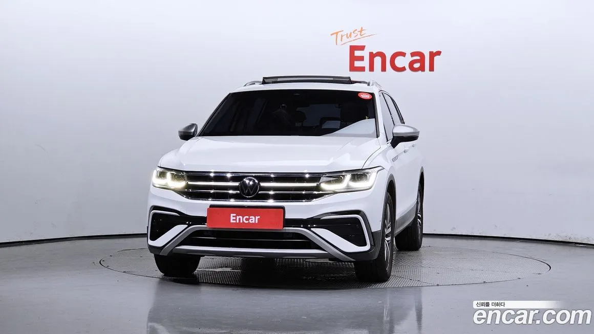 Volkswagen Tiguan — фото 3