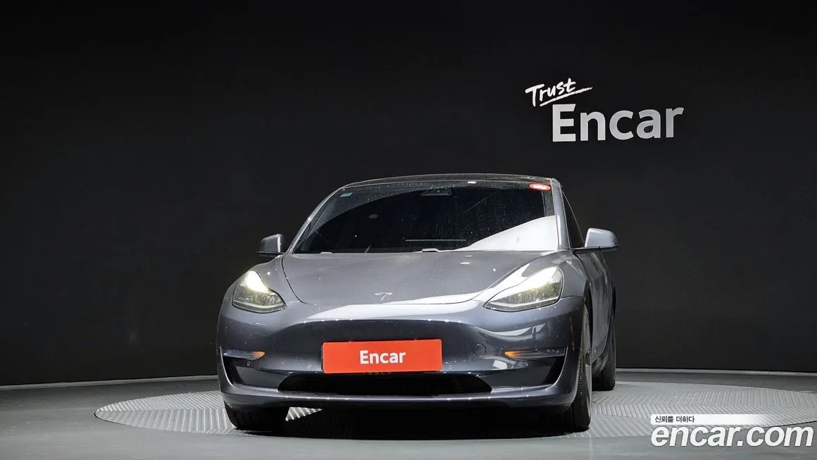 Tesla Model 3 2021 из KR, фото 3
