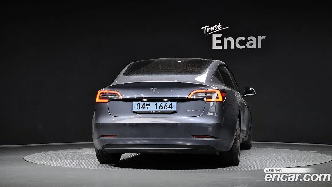 Tesla Model 3 2021 из KR, фото 4