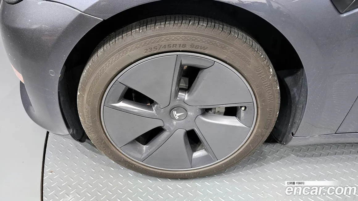Tesla Model 3 2021 из KR, фото 5