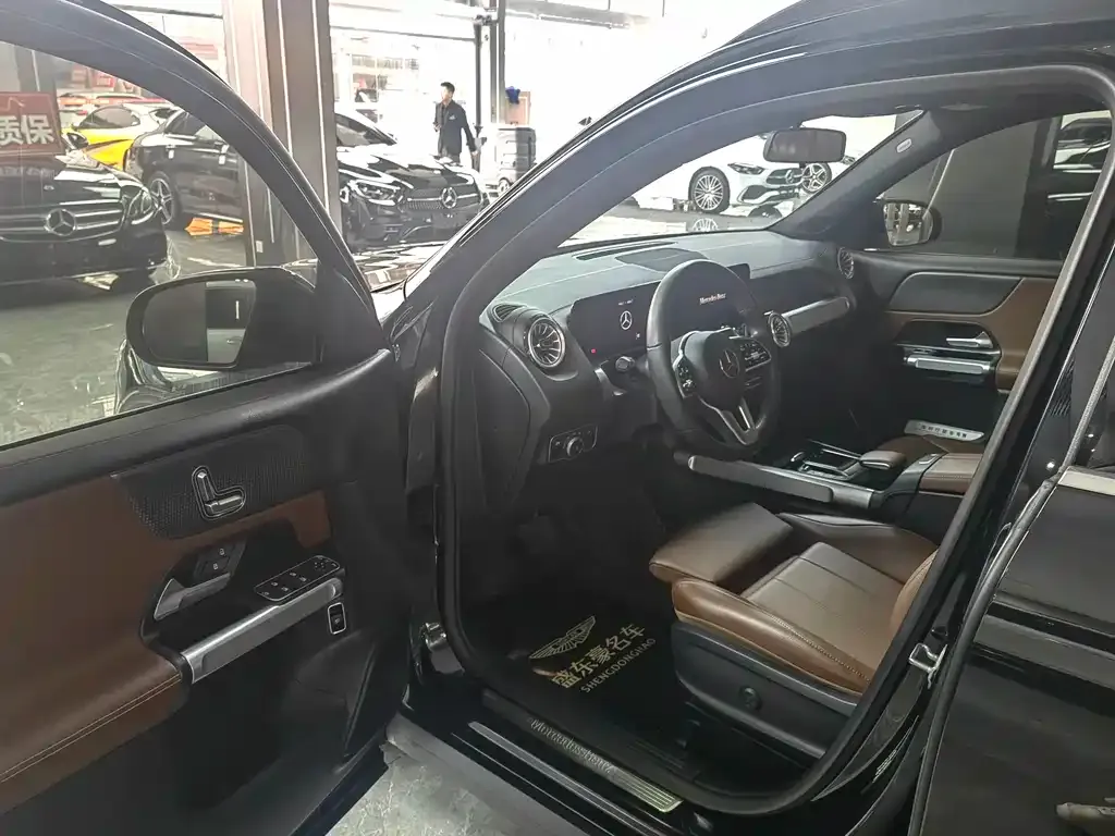 Mercedes-Benz GLB 2023 из CN, фото 4
