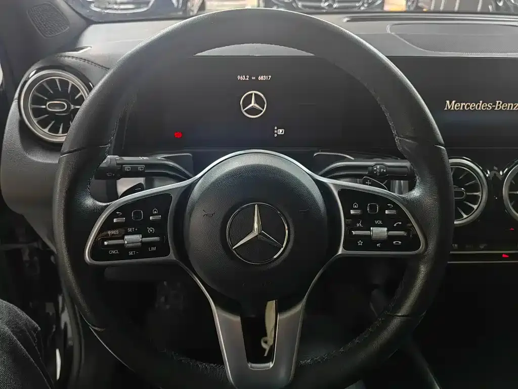Mercedes-Benz GLB 2023 из CN, фото 5