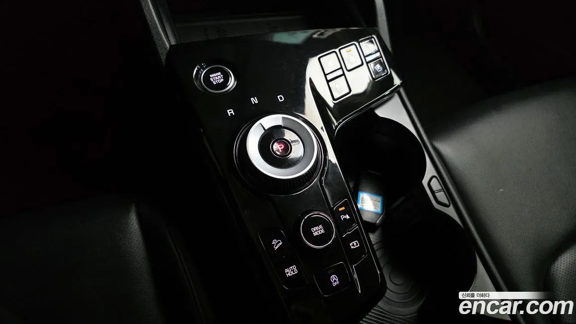 Kia Sportage — фото 9