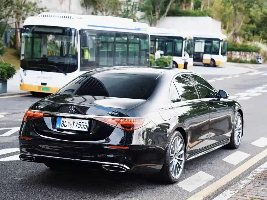 Mercedes-Benz S-Class 2023 из CN, фото 3