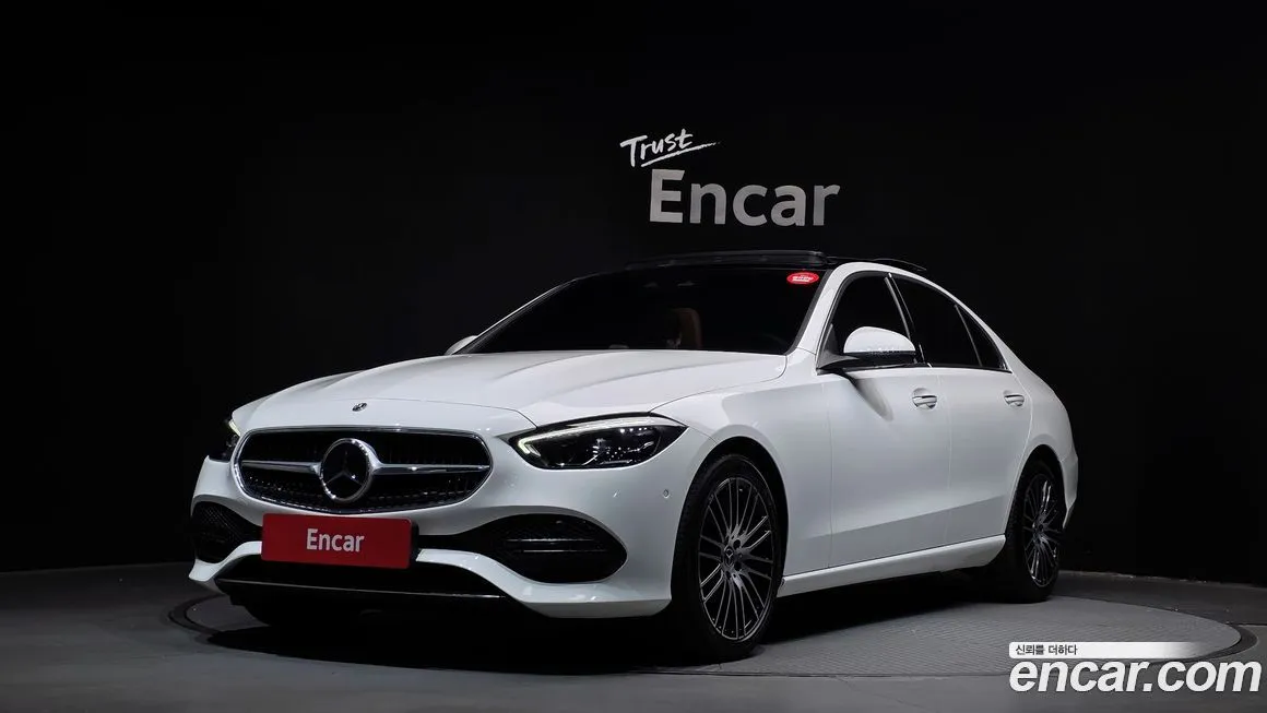 Mercedes-Benz C-Class — фото 1