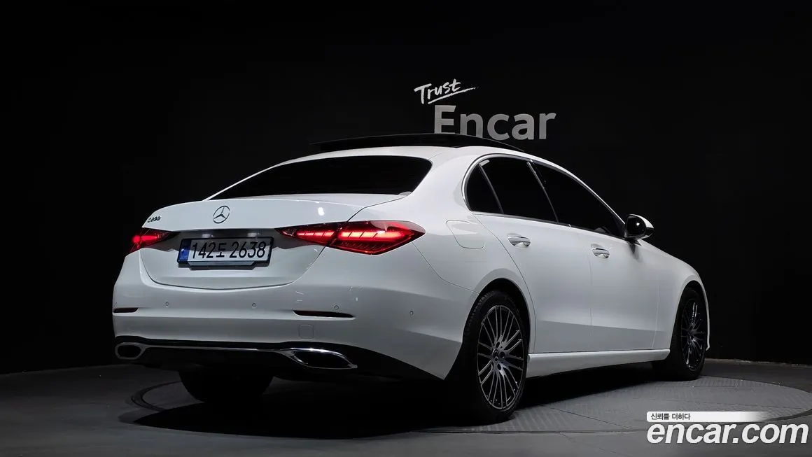 Mercedes-Benz C-Class — фото 2