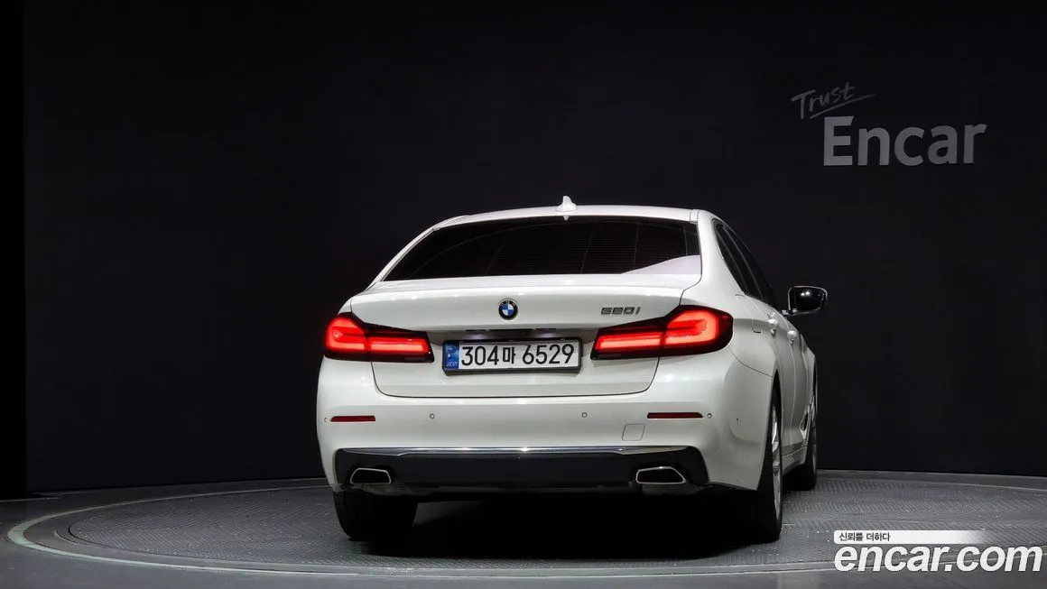 BMW 5-Series 2021 из KR, фото 4