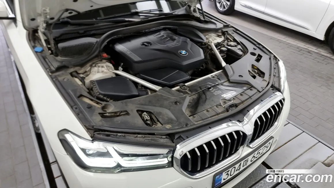 BMW 5-Series 2021 из KR, фото 6