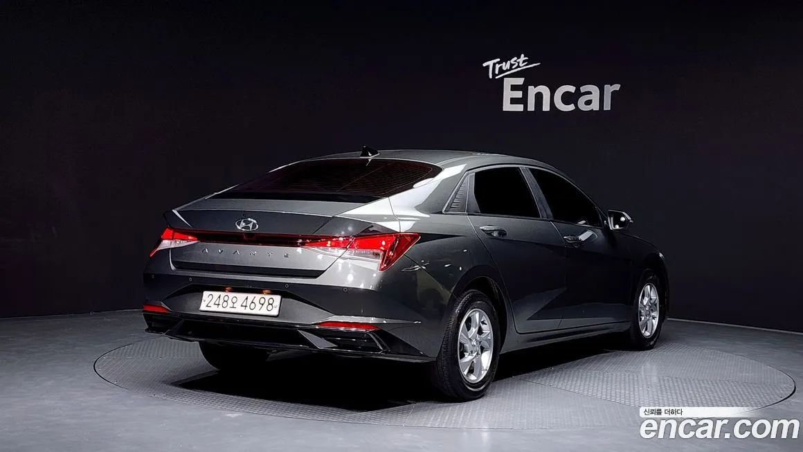 Hyundai AVANTE — фото 2