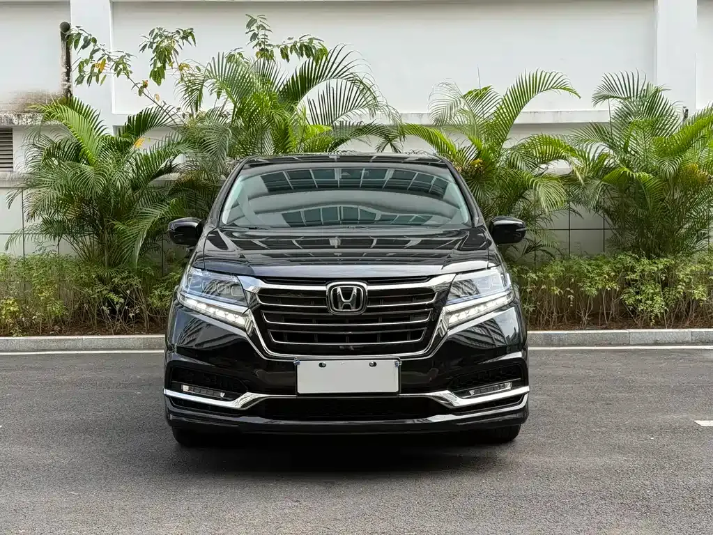 Honda Elysion 2021 из CN, фото 2