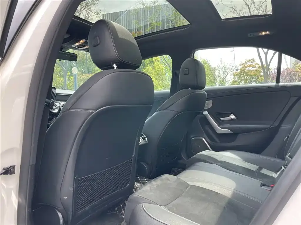 Mercedes-Benz A-Class 2021 из CN, фото 7