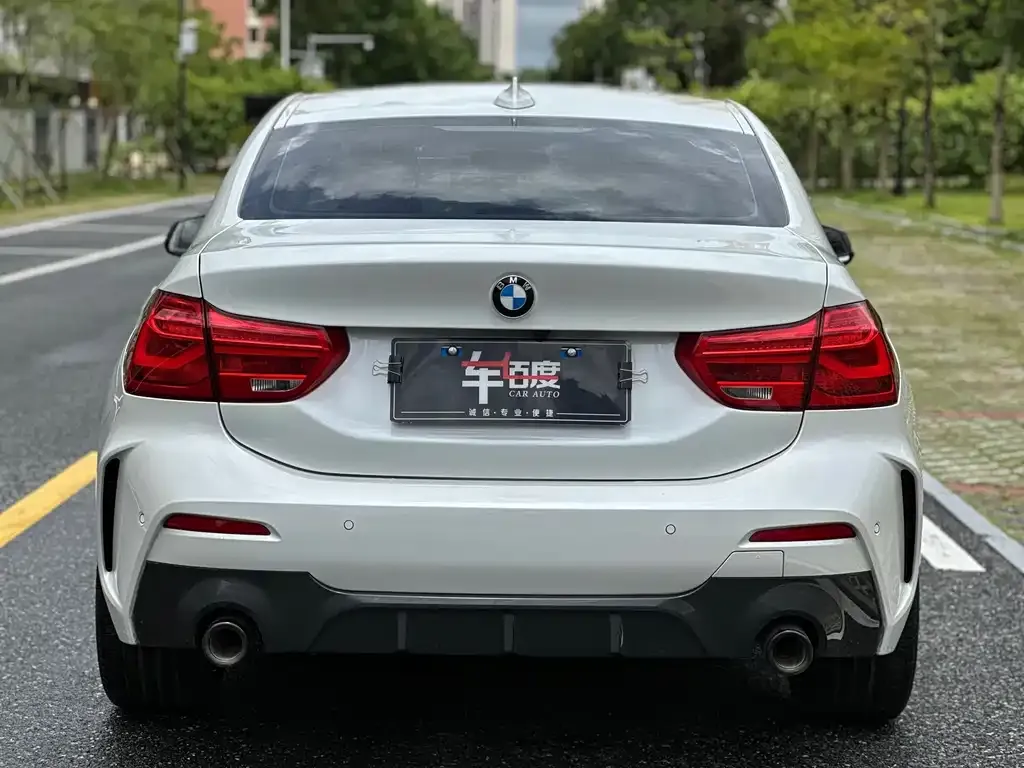 BMW 1 Series 2021 из CN, фото 5