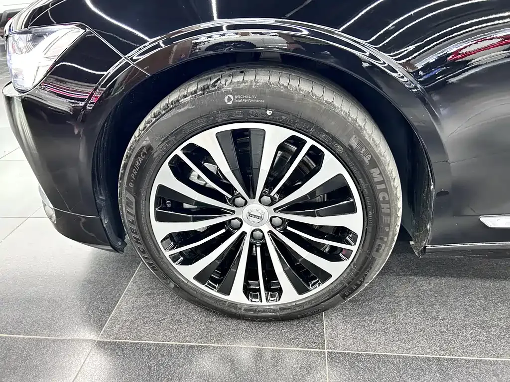 Volvo S90 — фото 7