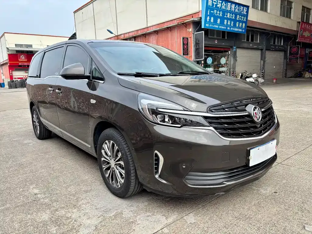 Buick GL8 2021 из CN, фото 3
