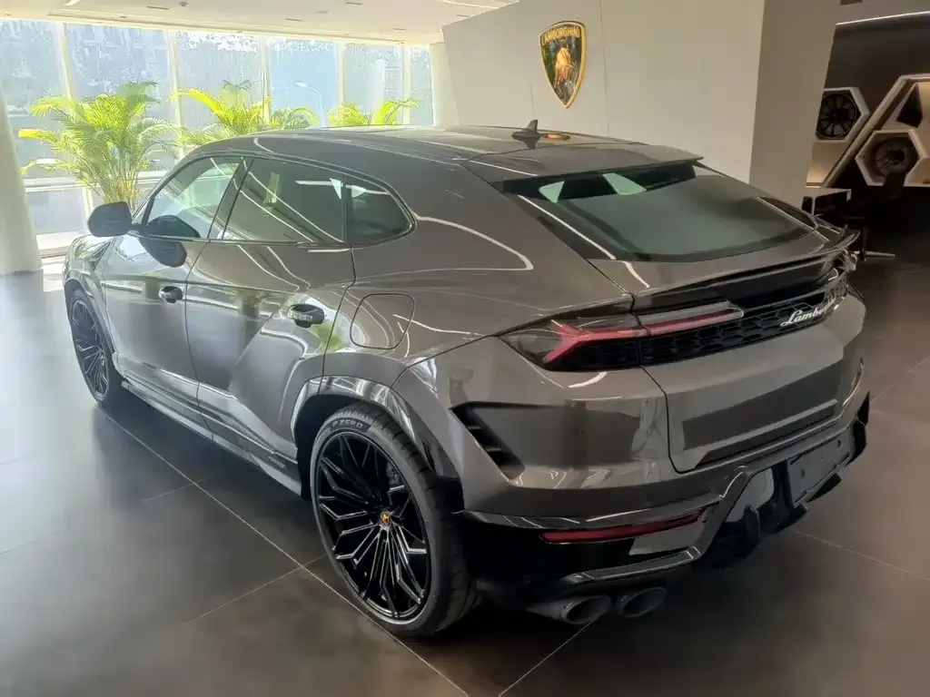 Lamborghini Urus SE 2025 из CN, фото 4