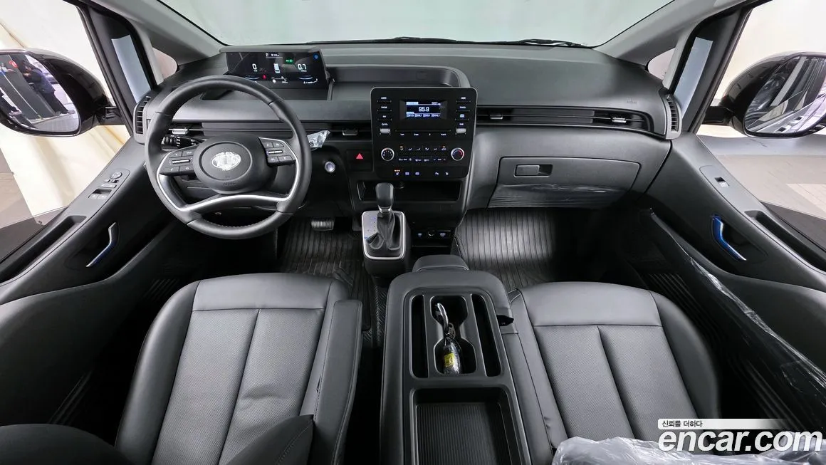 Hyundai Staria — фото 7