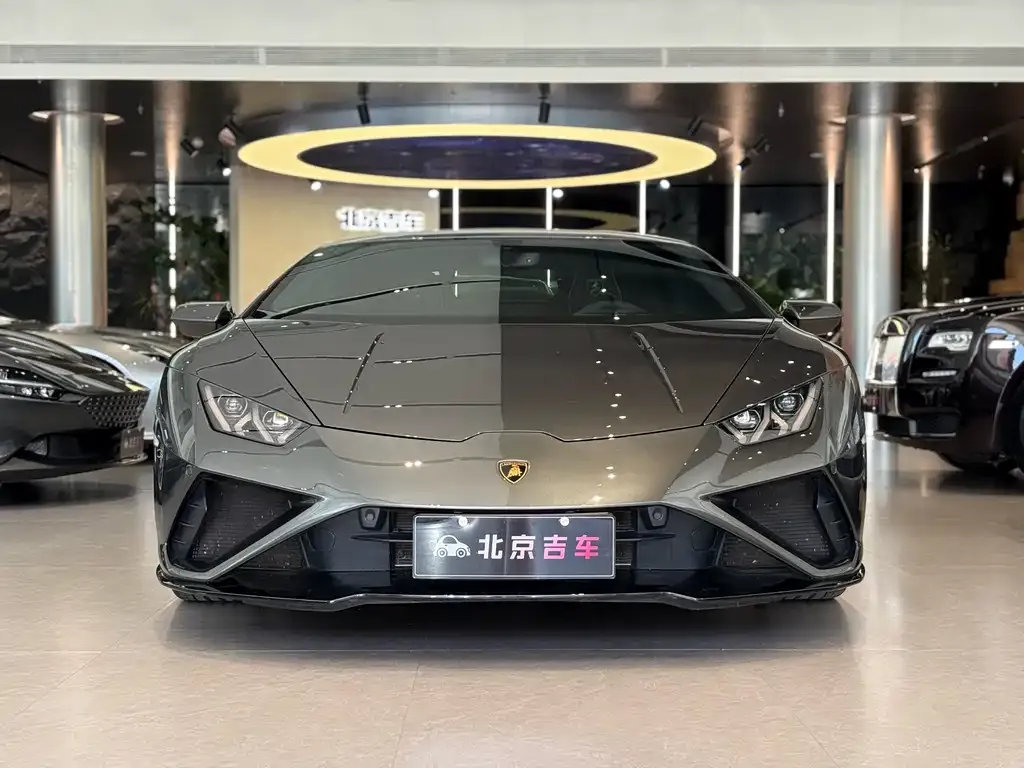 Lamborghini Huracan 2023 из CN, фото 2