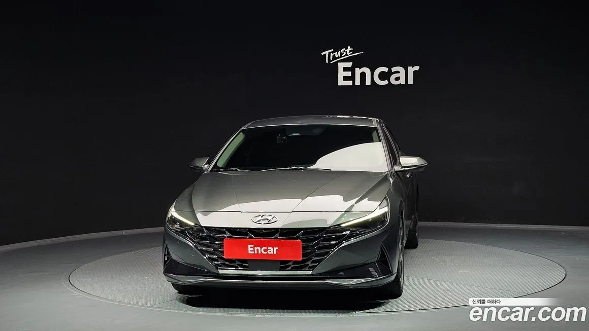 Hyundai AVANTE — фото 3