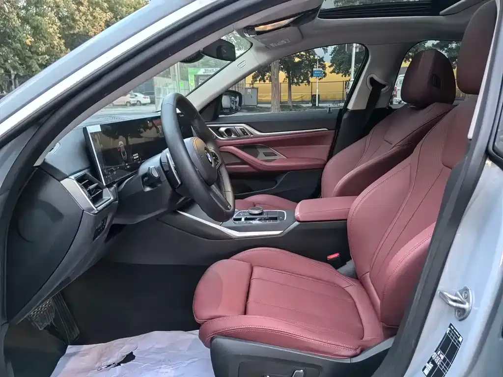BMW 4 Series 2024 из CN, фото 6