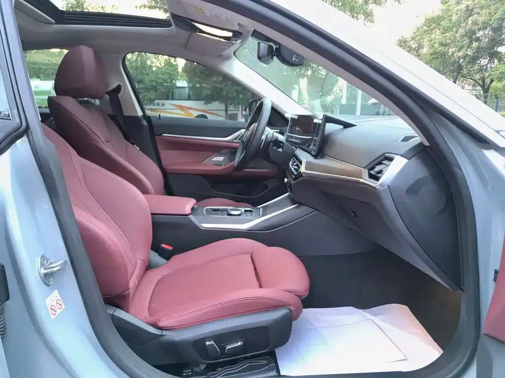 BMW 4 Series 2024 из CN, фото 7