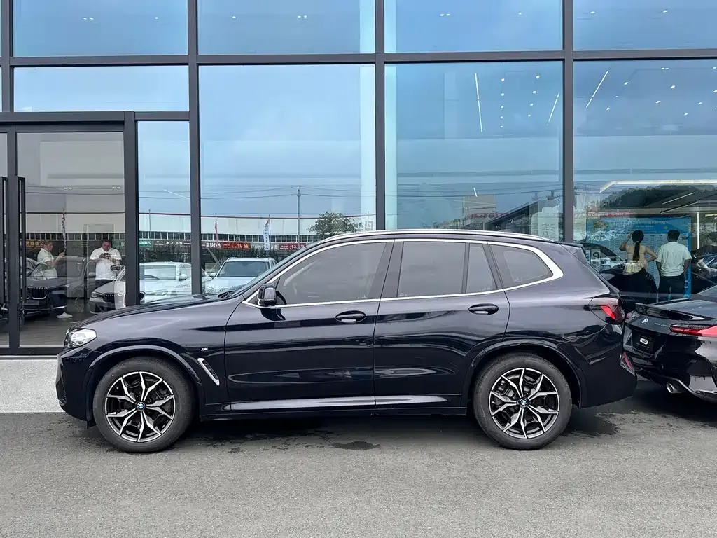 BMW X3 — фото 3