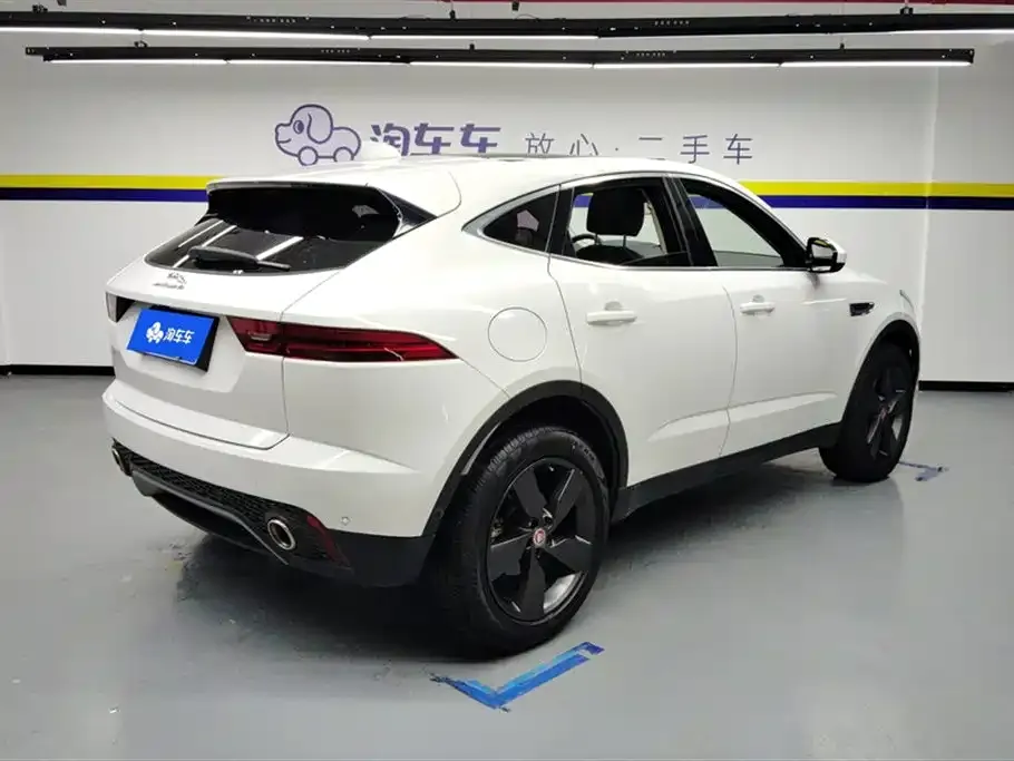 Jaguar E-PACE 2021 из CN, фото 3