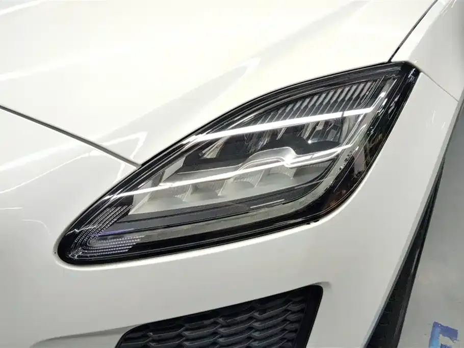 Jaguar E-PACE 2021 из CN, фото 5