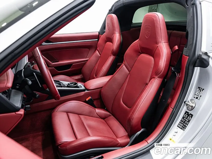 Porsche 911 2021 из KR, фото 10