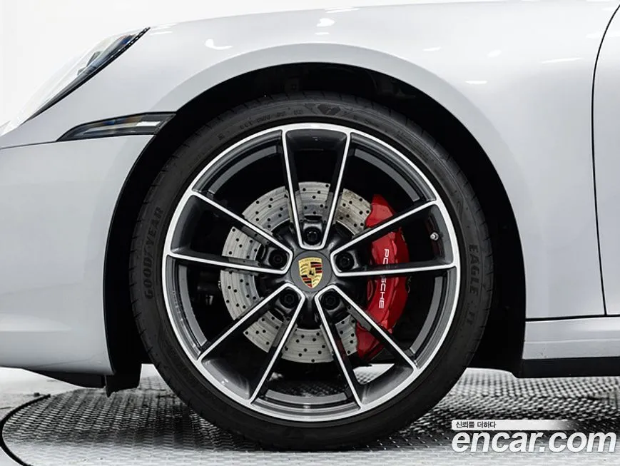 Porsche 911 2021 из KR, фото 5