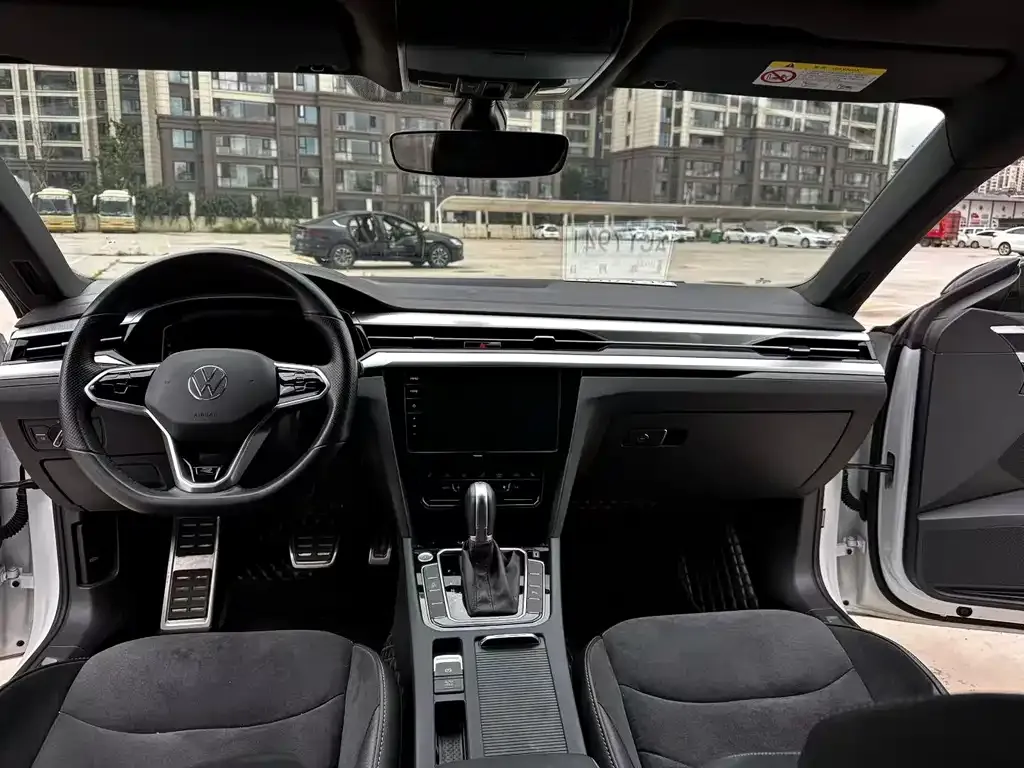 Volkswagen CC 2022 из CN, фото 5