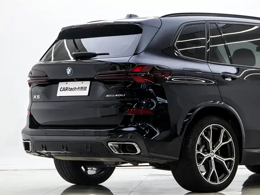 BMW X5 — фото 8