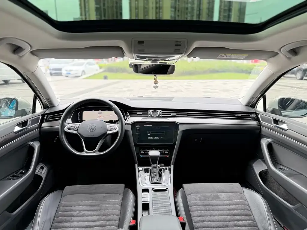 Volkswagen Magotan 2021 из CN, фото 6