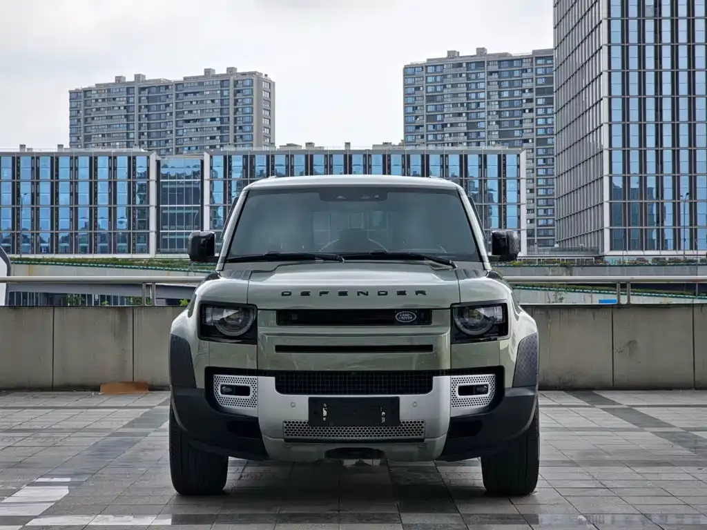 Land Rover Defender — фото 2