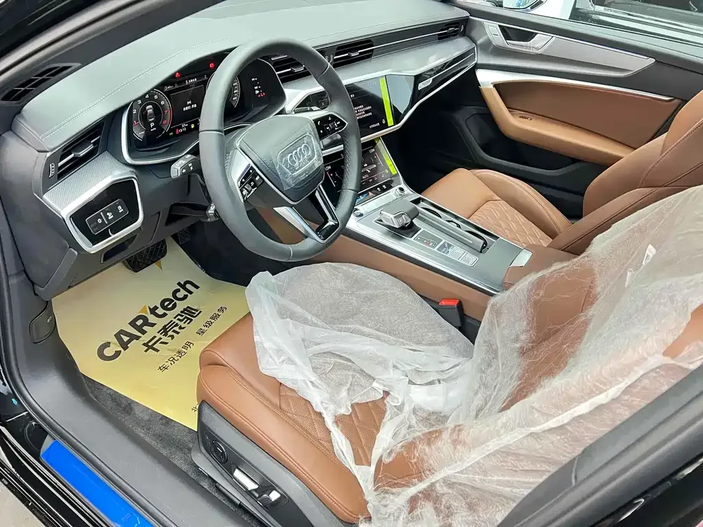 Audi A6L 2025 из CN, фото 4