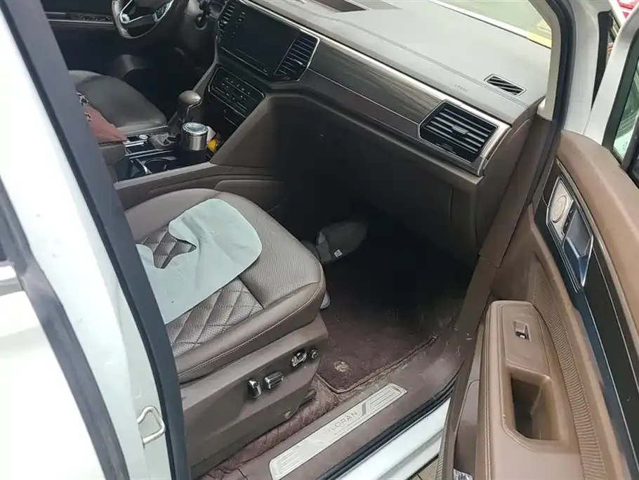 Volkswagen Viloran 2022 из CN, фото 8