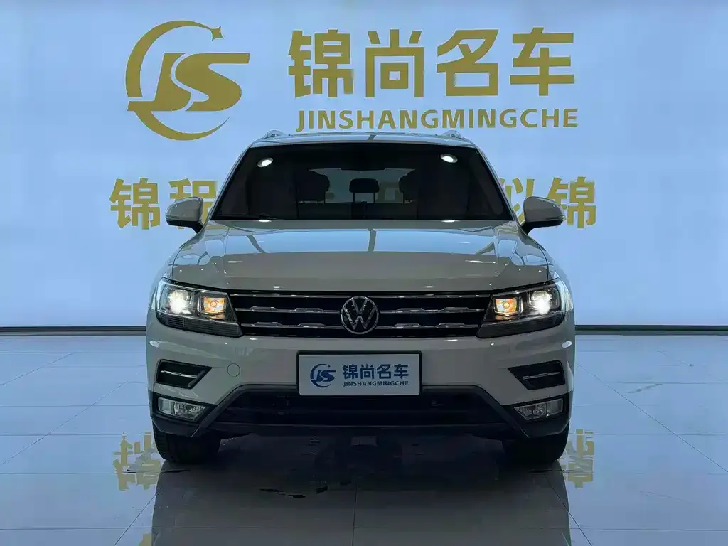 Volkswagen Tiguan L 2021 из CN, фото 3