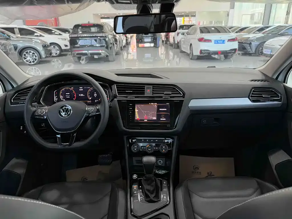 Volkswagen Tiguan L 2021 из CN, фото 5