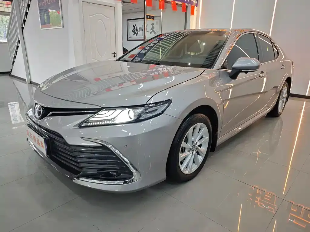 Toyota Camry 2021 из CN, фото 1