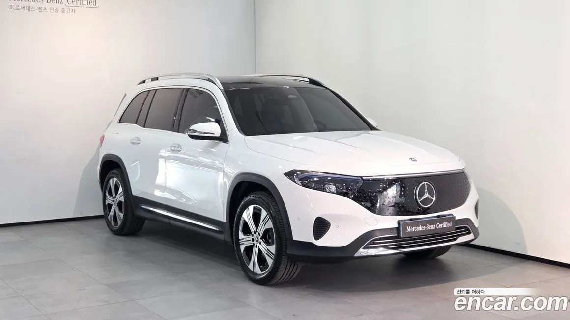 Mercedes-Benz EQB