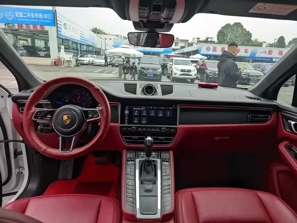 Porsche Macan 2021 из CN, фото 9