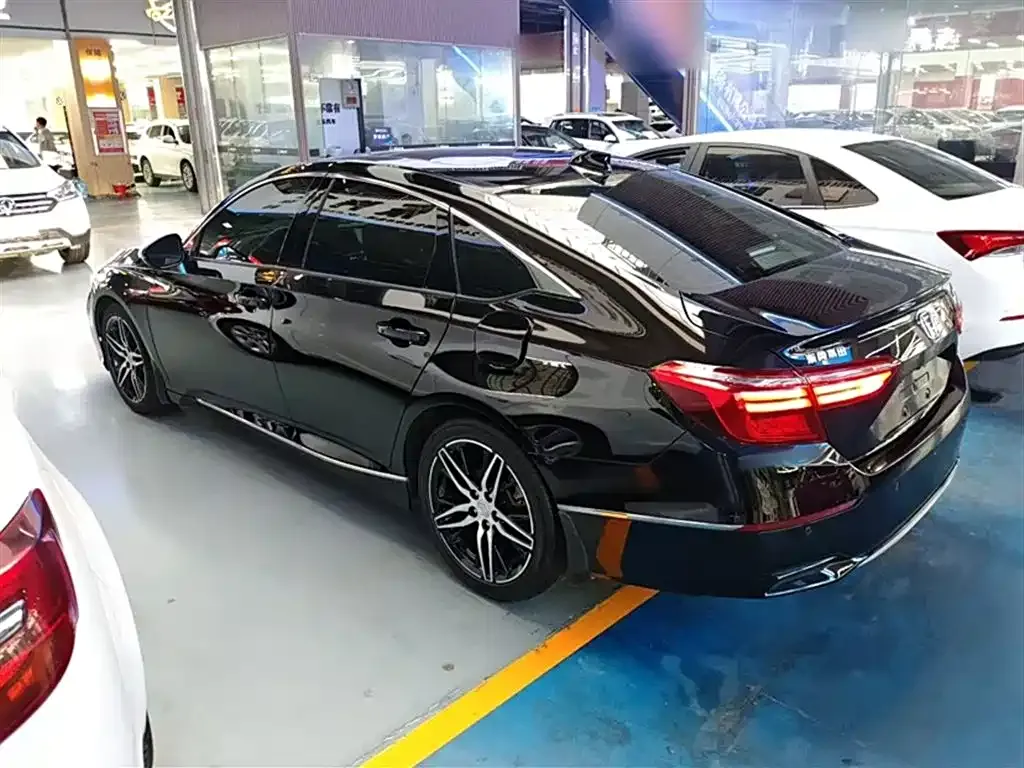 Honda Inspire 2023 из CN, фото 9