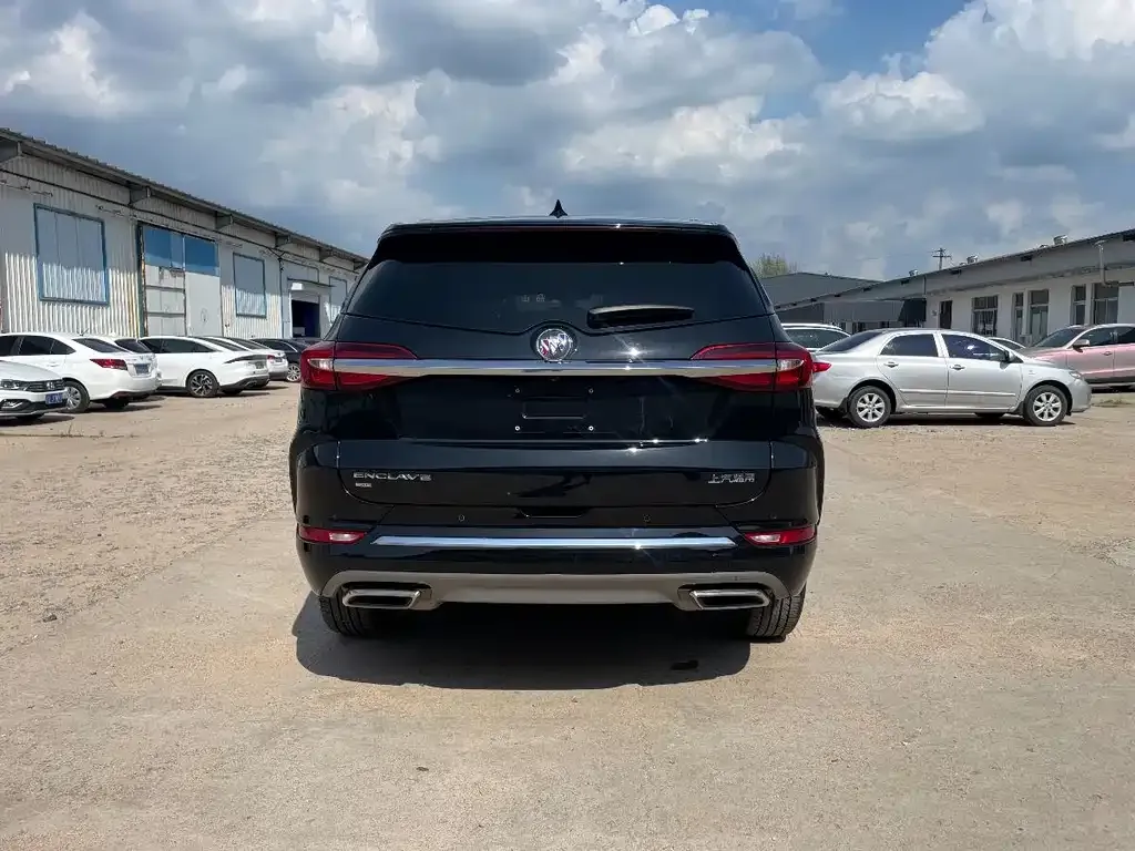 Buick Enclave 2024 из CN, фото 6