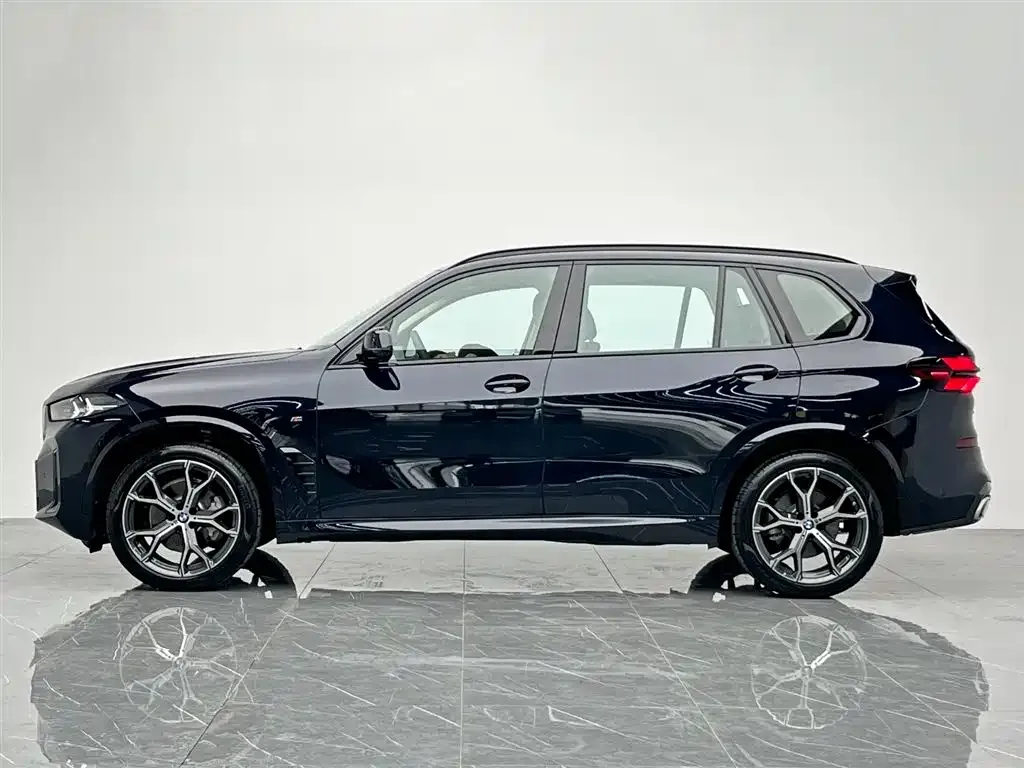 BMW X5 2025 из CN, фото 3