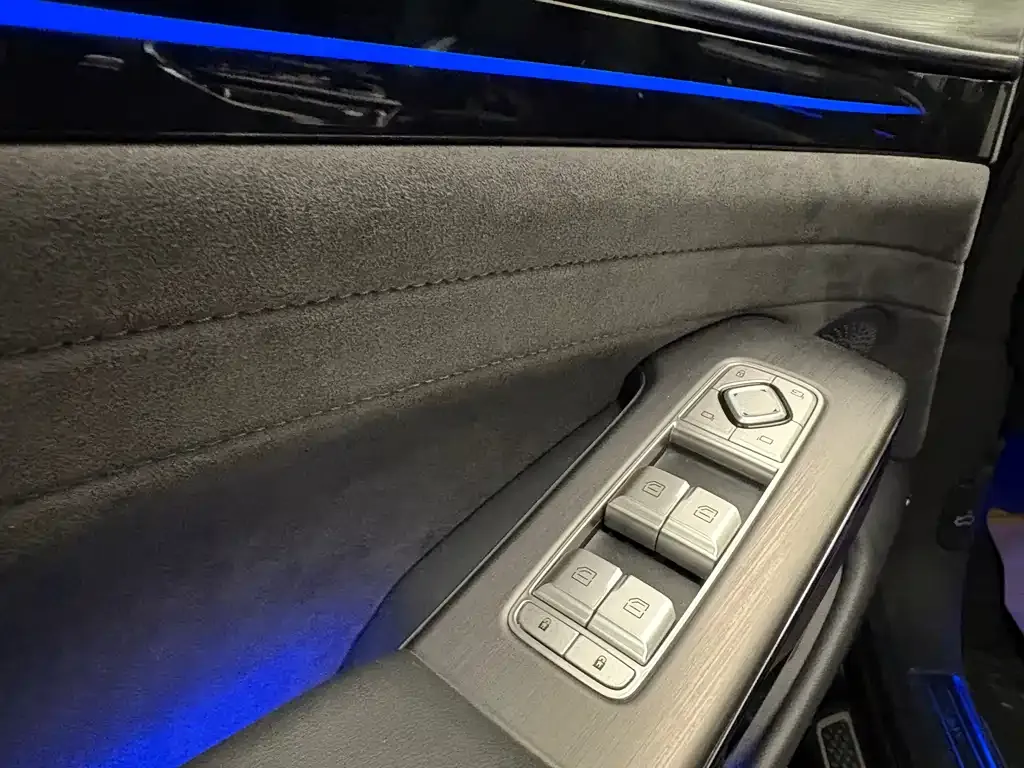Hongqi H9 2025 из CN, фото 9