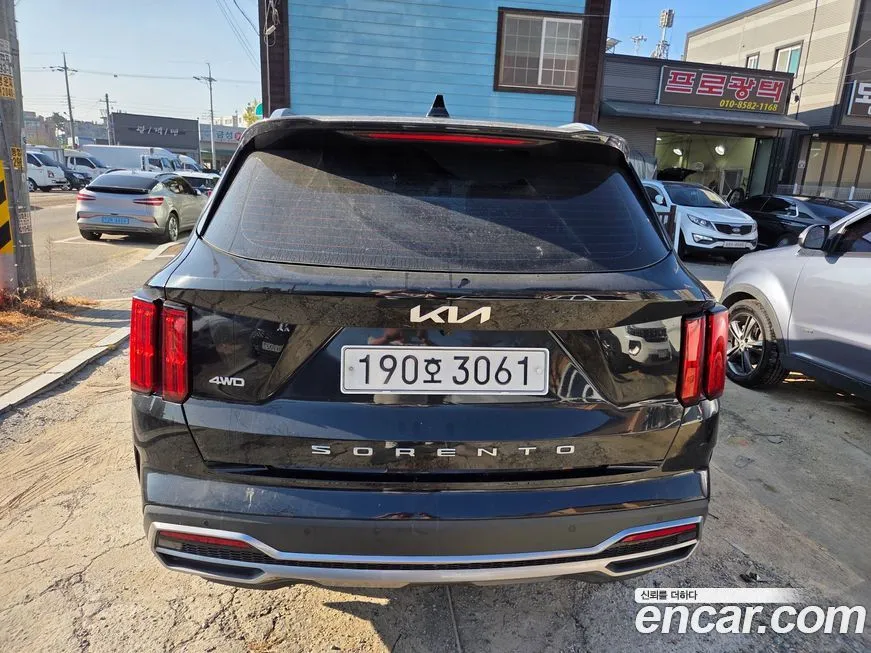 Kia Sorento — фото 10