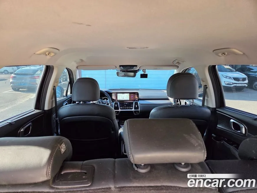 Kia Sorento — фото 4