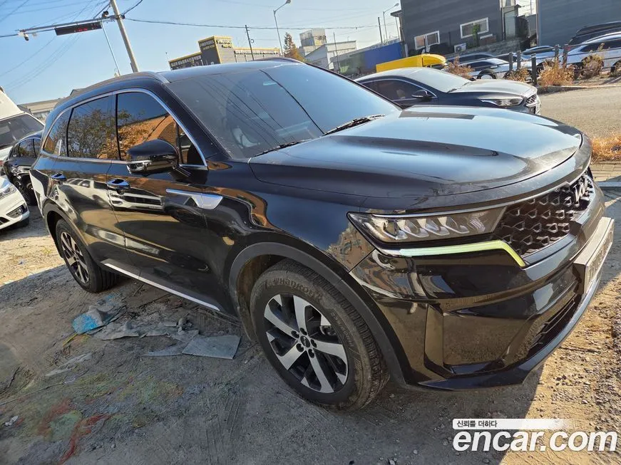 Kia Sorento — фото 8