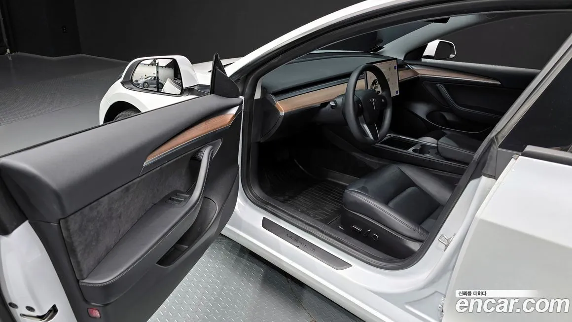 Tesla Model 3 2022 из KR, фото 10